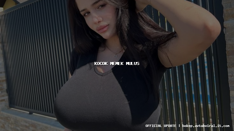 kocok memek mulus