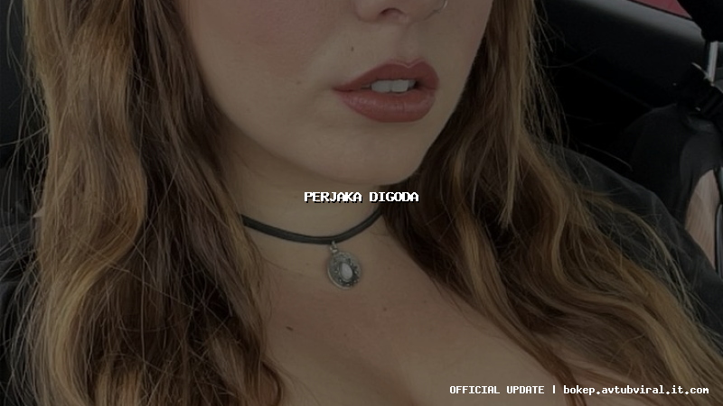 perjaka digoda